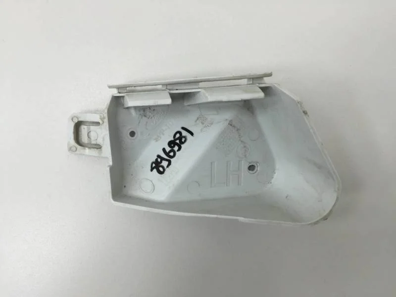 Кронштейн заднего бампера левый Ford Focus 3 2011>