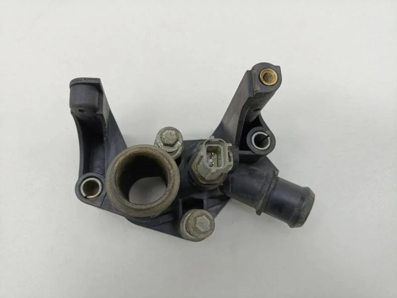 Фланец двигателя системы охлаждения Ford Focus 3 2011>