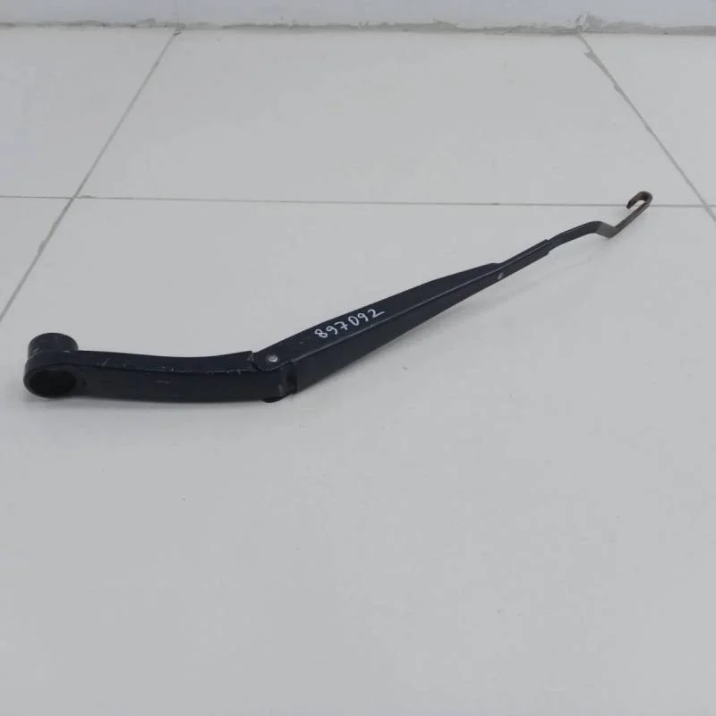 Поводок стеклоочистителя передний правый Hyundai Solaris 2010-2017