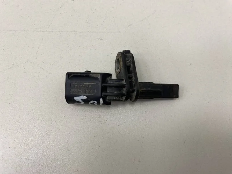 Датчик ABS задний правый Skoda Octavia (A5 1Z-) 2004-2013