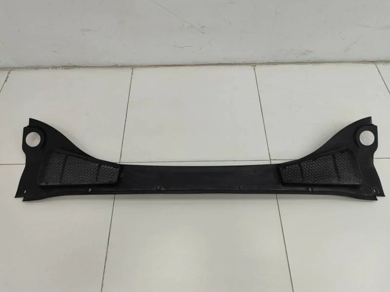 Решетка стеклооч. (планка под лобовое стекло, жабо) Ford Focus 3 2011>