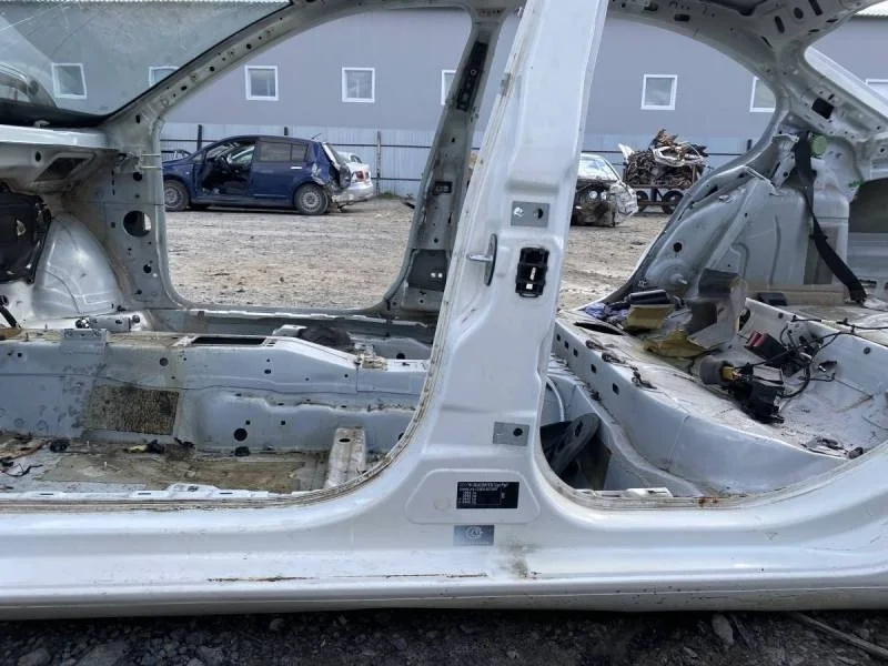 Порог со стойкой левый Skoda Octavia (A5 1Z-) 2004-2013