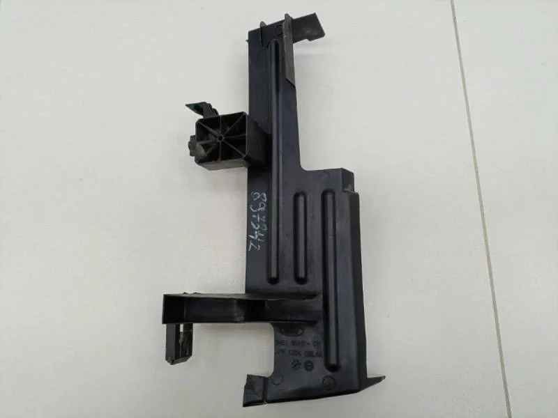 Воздуховод радиатора Ford Focus 3 2011>