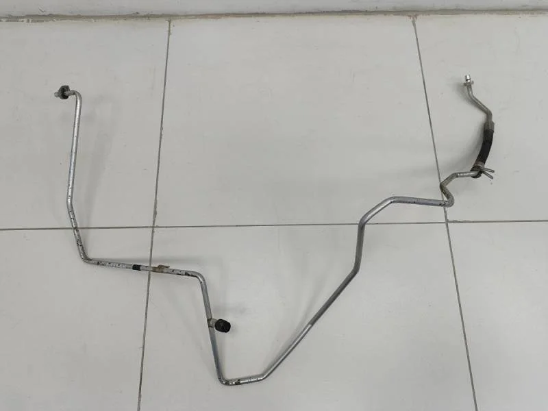 Трубка кондиционера Renault Sandero 2009-2014