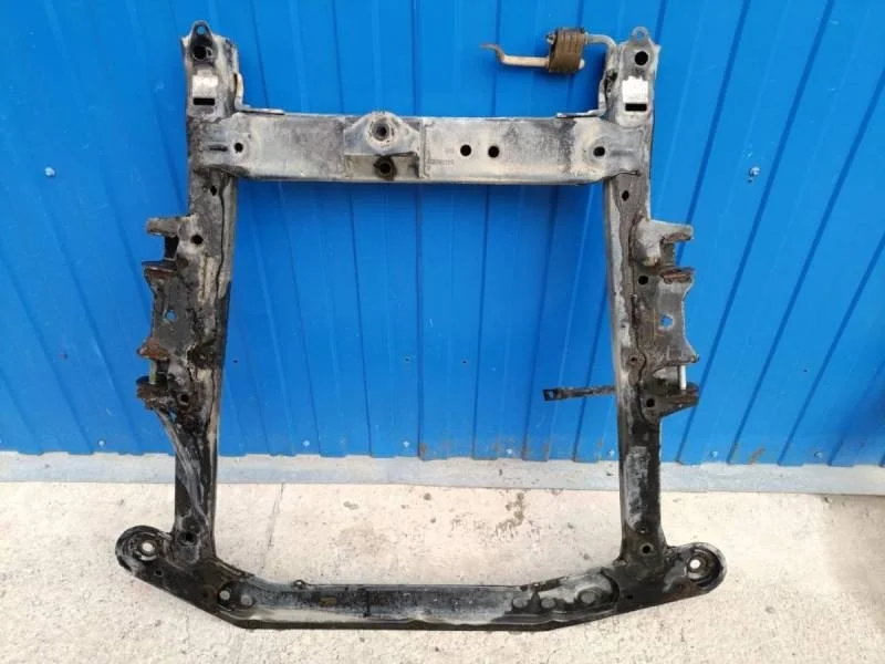 Балка подмоторная Renault Sandero 2009-2014