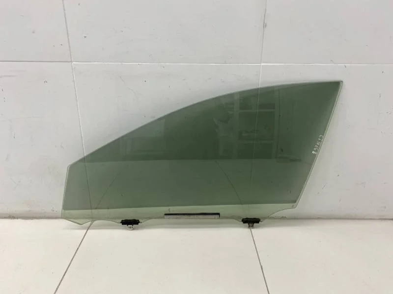 Стекло двери передней левой Toyota Rav 4 (A40) 2013>