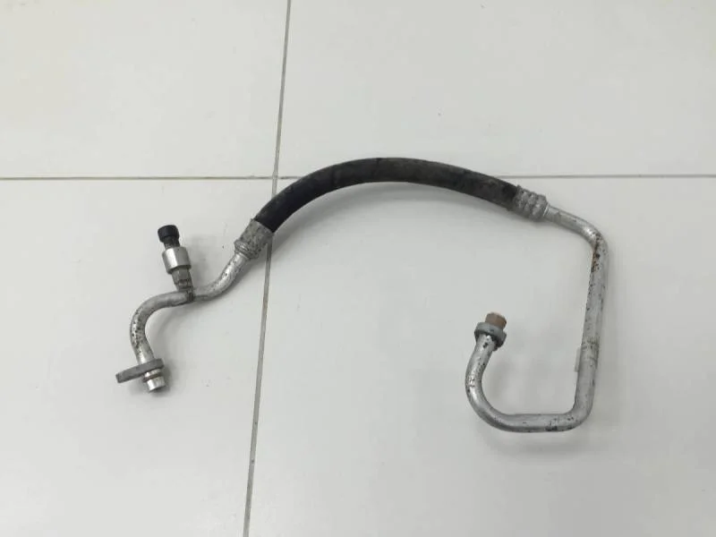 Трубка кондиционера Renault Sandero 2009-2014