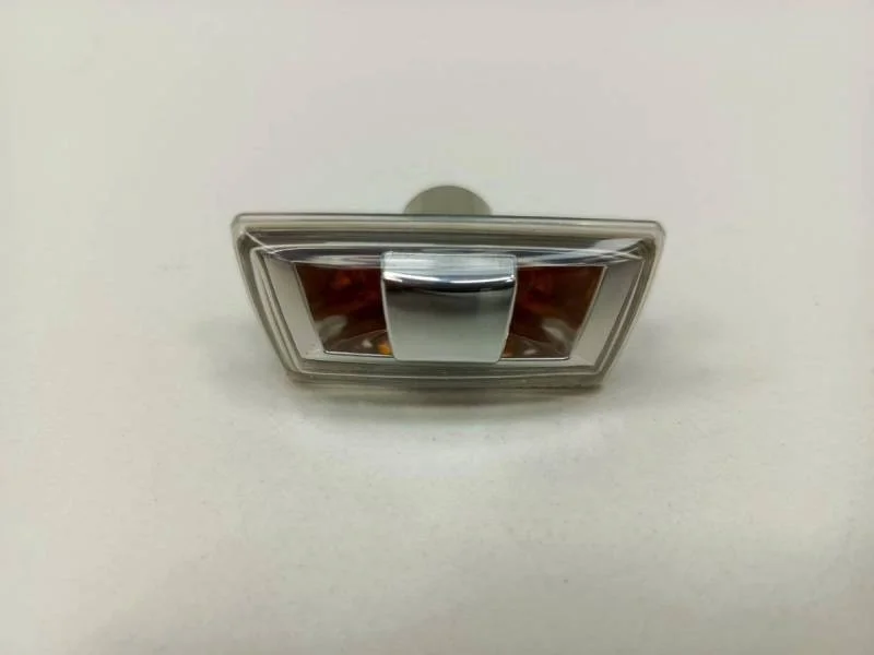 Повторитель на крыло Opel Astra H / Family 2004-2015