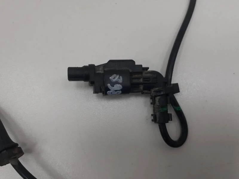 Датчик ABS задний левый Ford Focus 2 (DA) 2005-2008