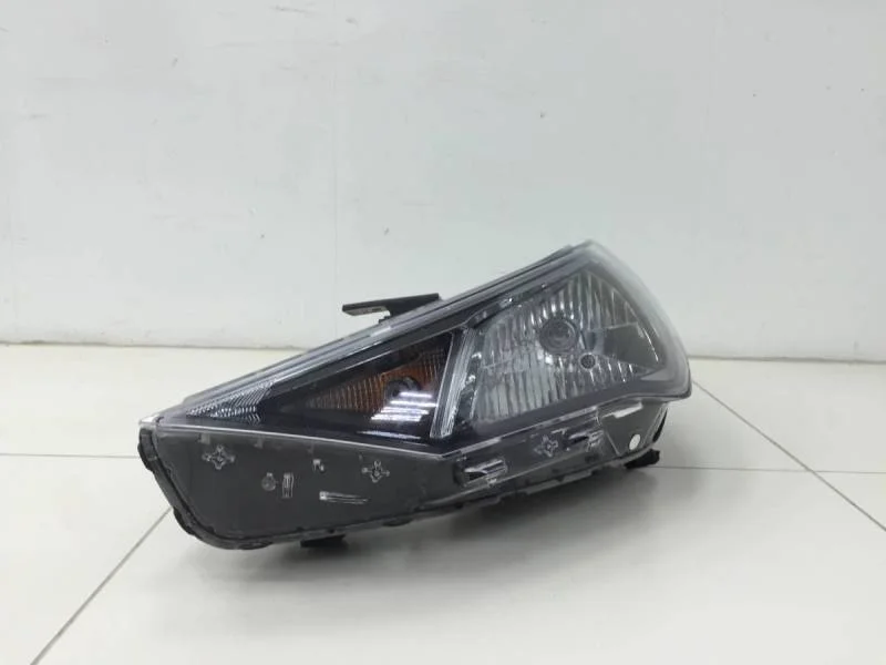 Фара левая Hyundai Solaris 2020>