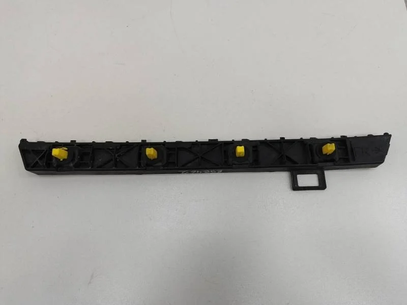 Кронштейн заднего бампера левый Hyundai Solaris 2020>