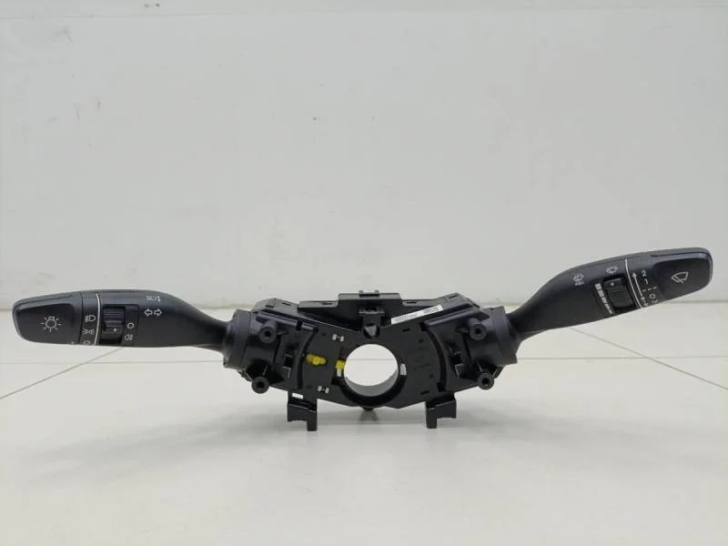 Переключатель подрулевой в сборе Hyundai Solaris 2020>
