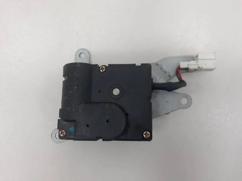 Моторчик заслонки печки Hyundai Sonata 4 (EF,Tagaz) 2001-2012