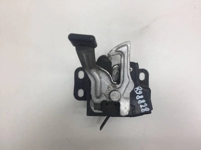 Замок капота Honda CR-V 2007-2012