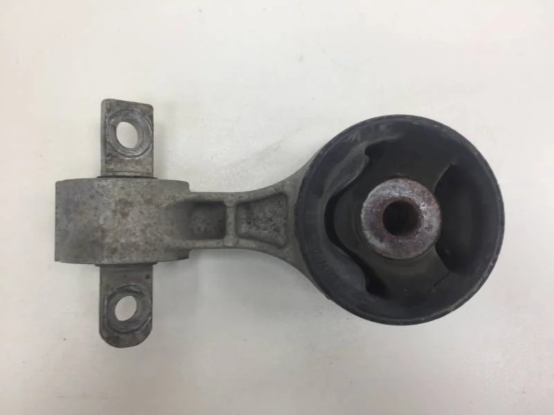 Опора двигателя задняя Honda CR-V 2007-2012