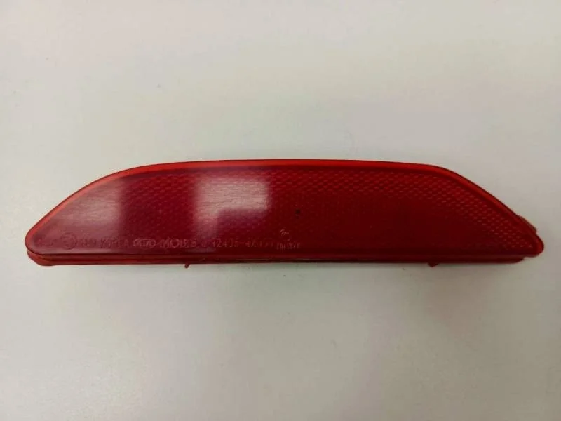 Отражатель в бампер задний левый Kia Rio 3 (UB) 2011-2017