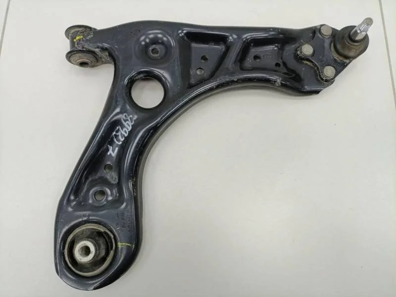 Рычаг передний правый Volkswagen Polo (Sed RUS) 2011>