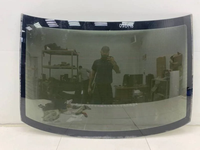 Стекло заднее Infiniti M (Y50) 2005-2010