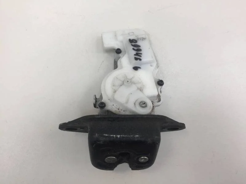 Замок багажника Honda CR-V 2007-2012
