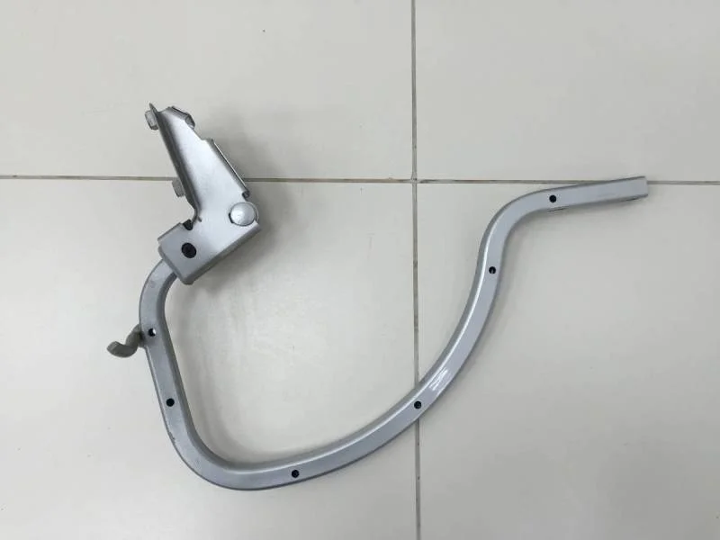 Петля крышки багажника Volkswagen Polo (Sed RUS) 2011>