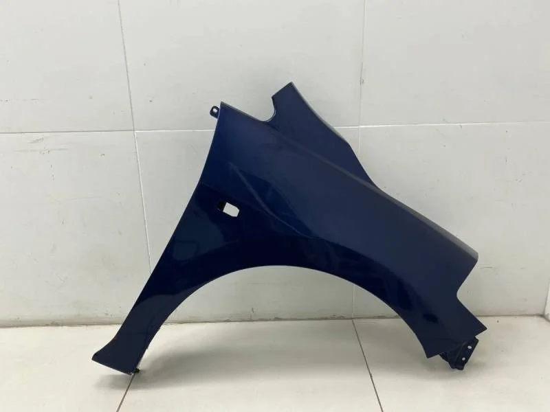 Крыло переднее правое Nissan Tiida (C11) 2007-2014
