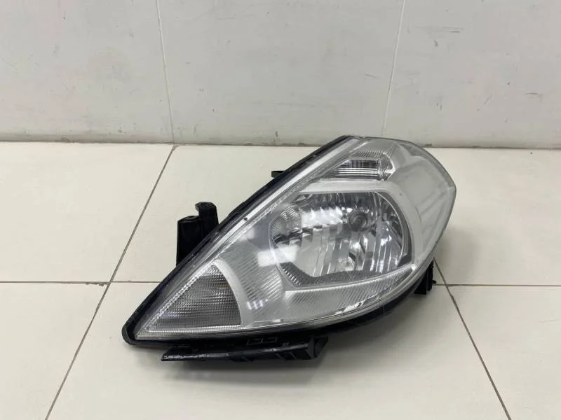 Фара левая Nissan Tiida (C11) 2007-2014