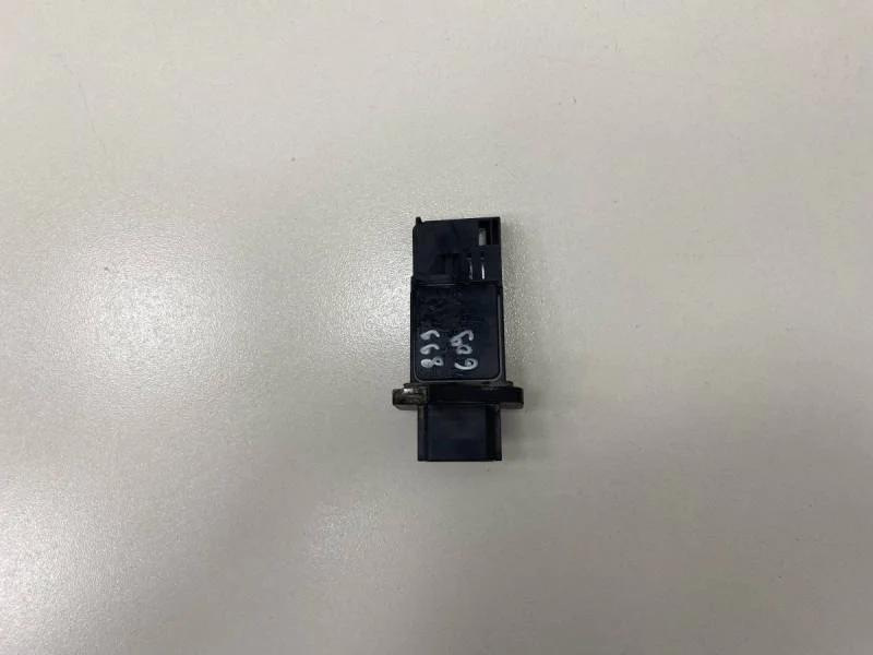 Датчик расхода воздуха (массметр, дмрв) Nissan Tiida (C11) 2007-2014