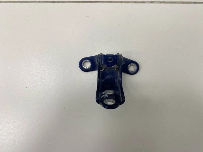 Петля двери Hyundai i30 (FD) 2007-2012