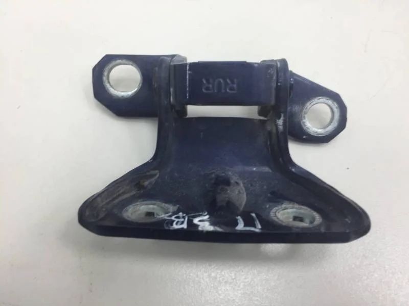 Петля двери задней правой верхняя Hyundai i30 (FD) 2007-2012