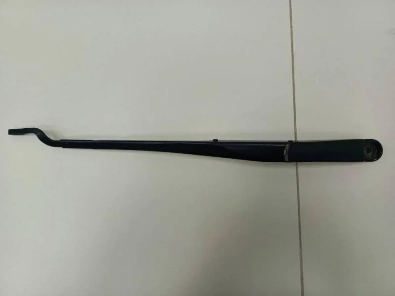 Поводок стеклоочистителя передний правый Kia Ceed (JD) 2012-2018