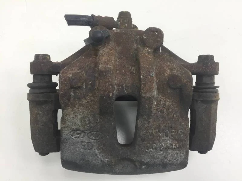 Суппорт передний левый Hyundai i30 (FD) 2007-2012