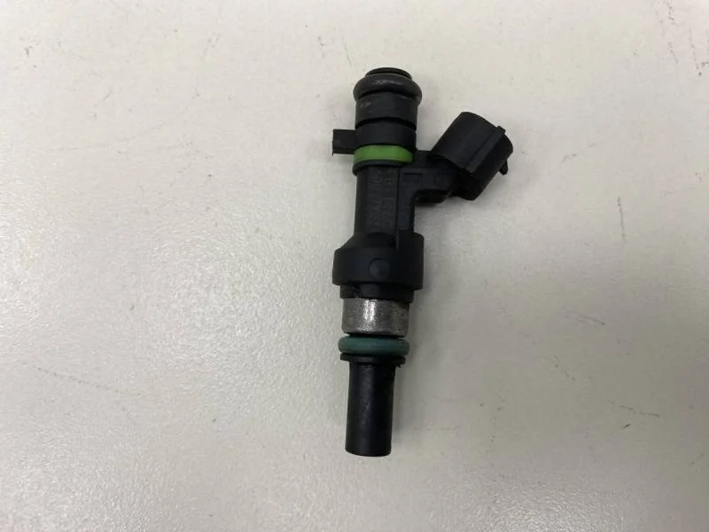 Форсунка инжекторная электрическая Nissan Tiida (C11) 2007-2014