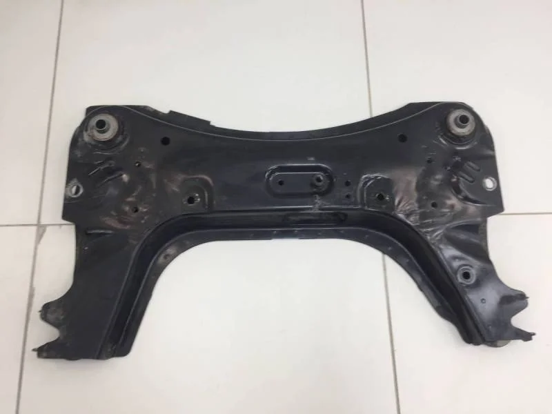 Балка подмоторная Nissan Tiida (C11) 2007-2014