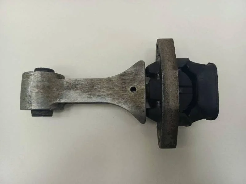 Опора двигателя задняя Kia Ceed (JD) 2012-2018