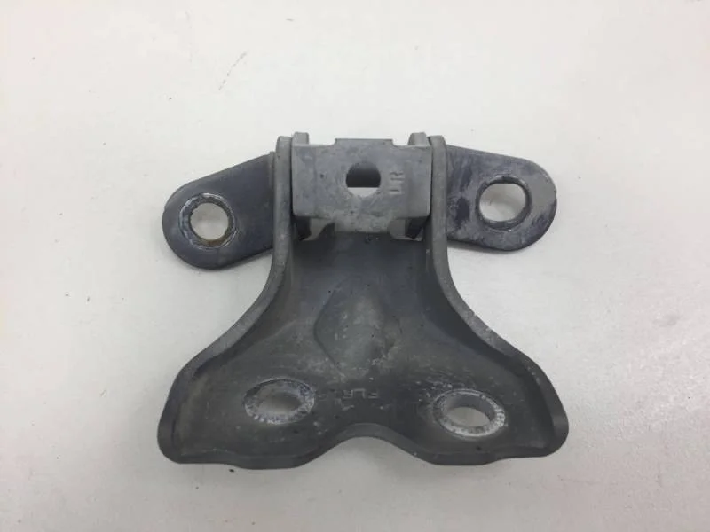 Петля двери передней правой нижняя Hyundai Solaris 2010-2017