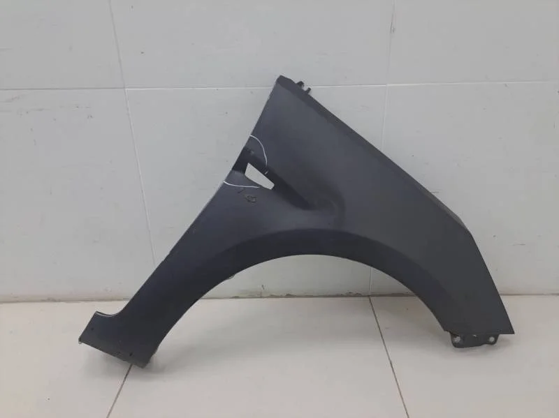 Крыло переднее правое Hyundai Solaris 2010-2017