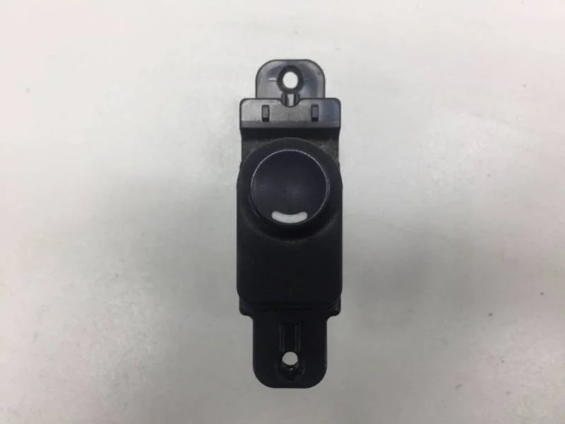 Кнопка стеклоподъемника Hyundai Solaris 2010-2017