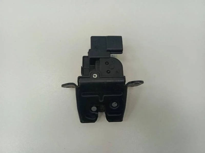 Замок багажника Kia Ceed (JD) 2012-2018