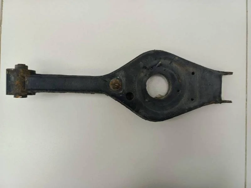 Рычаг задний нижний правый Kia Ceed (JD) 2012-2018