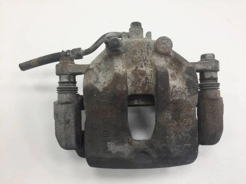 Суппорт передний правый Hyundai Solaris 2010-2017