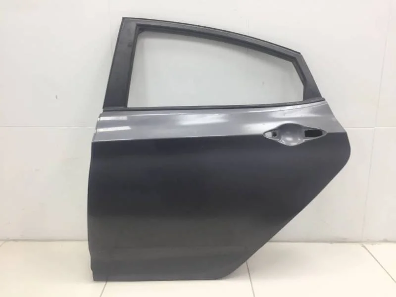 Дверь задняя левая Hyundai Solaris 2010-2017