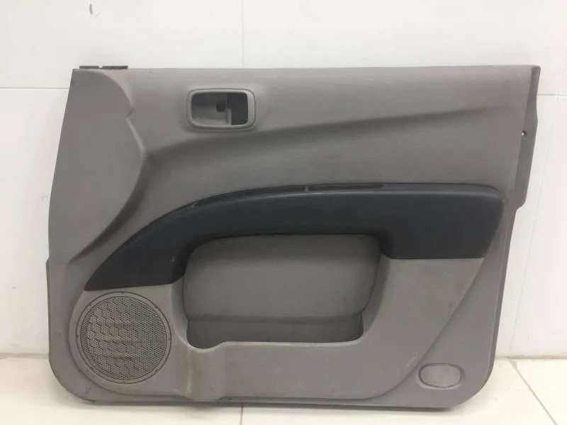 Обшивка двери передней правой Mitsubishi L200 (KB) 2006-2016