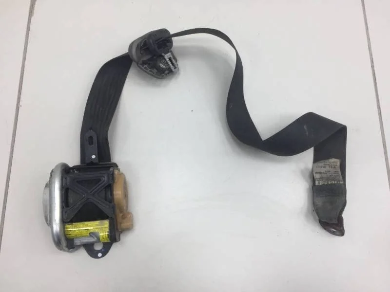 Ремень безопасности с пиропатроном Mitsubishi L200 (KB) 2006-2016