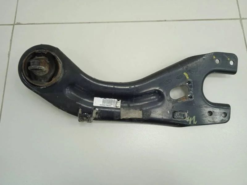 Рычаг задний продольный правый Kia Ceed (JD) 2012-2018