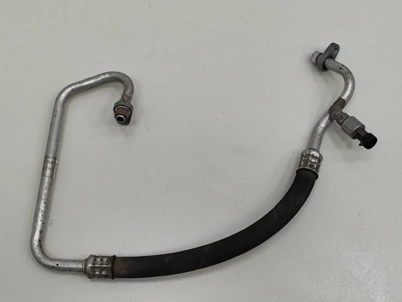 Трубка кондиционера Renault Sandero 2009-2014