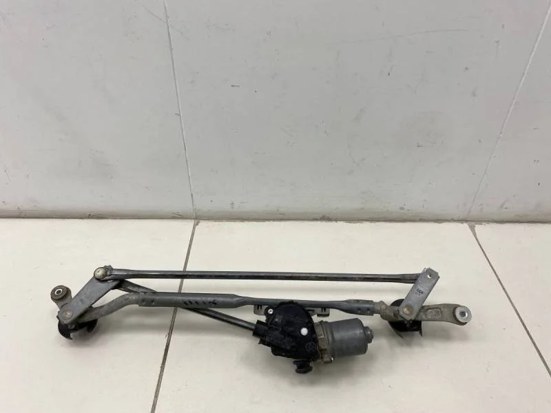 Трапеция стеклоочистителей Toyota Camry (V50) 2011-2017