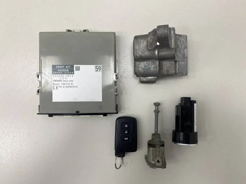Замок зажигания (комплект) Toyota Camry (V50) 2011-2017