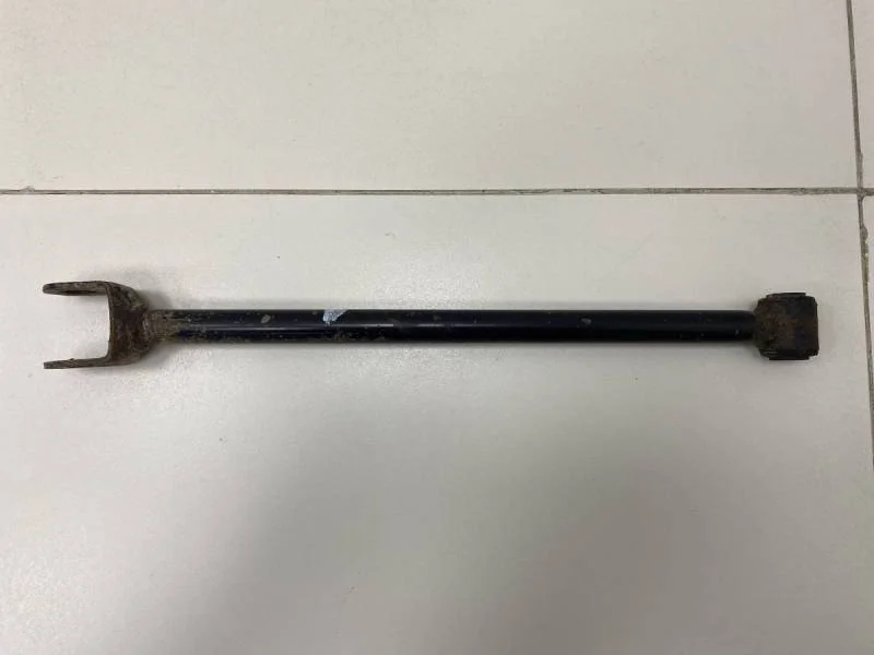 Тяга задняя продольная Toyota Camry (V50) 2011-2017