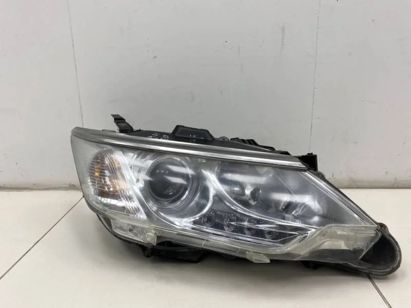 Фара правая Toyota Camry (V50) 2011-2017