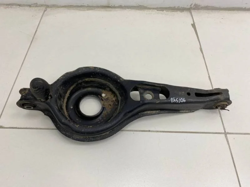 Рычаг задний нижний Ford Focus 3 2011>